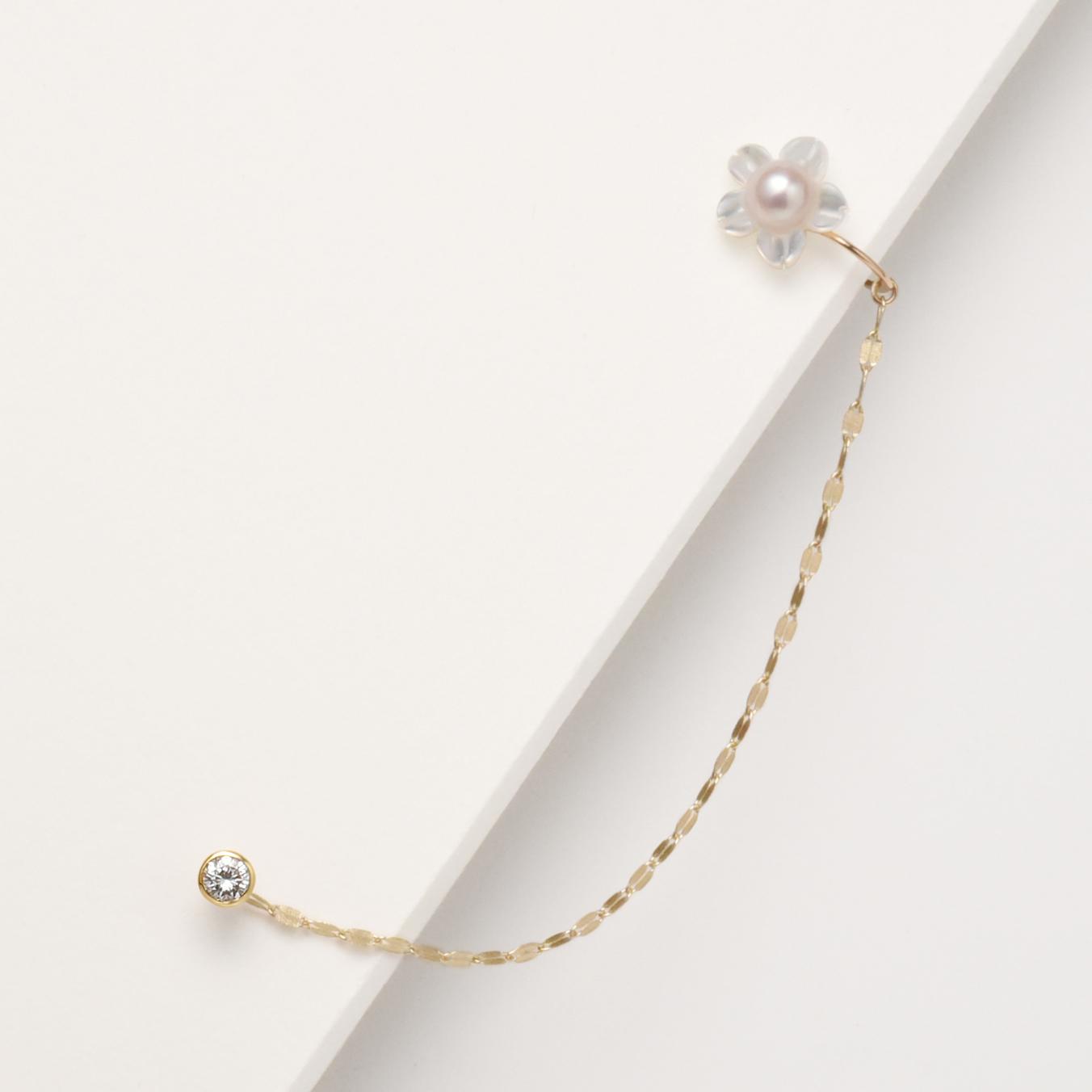 K10YGダイヤ0.08ct覆輪ピアス＆アコヤベビーパール桜シェルイヤーカフ リンクセット（シングル）