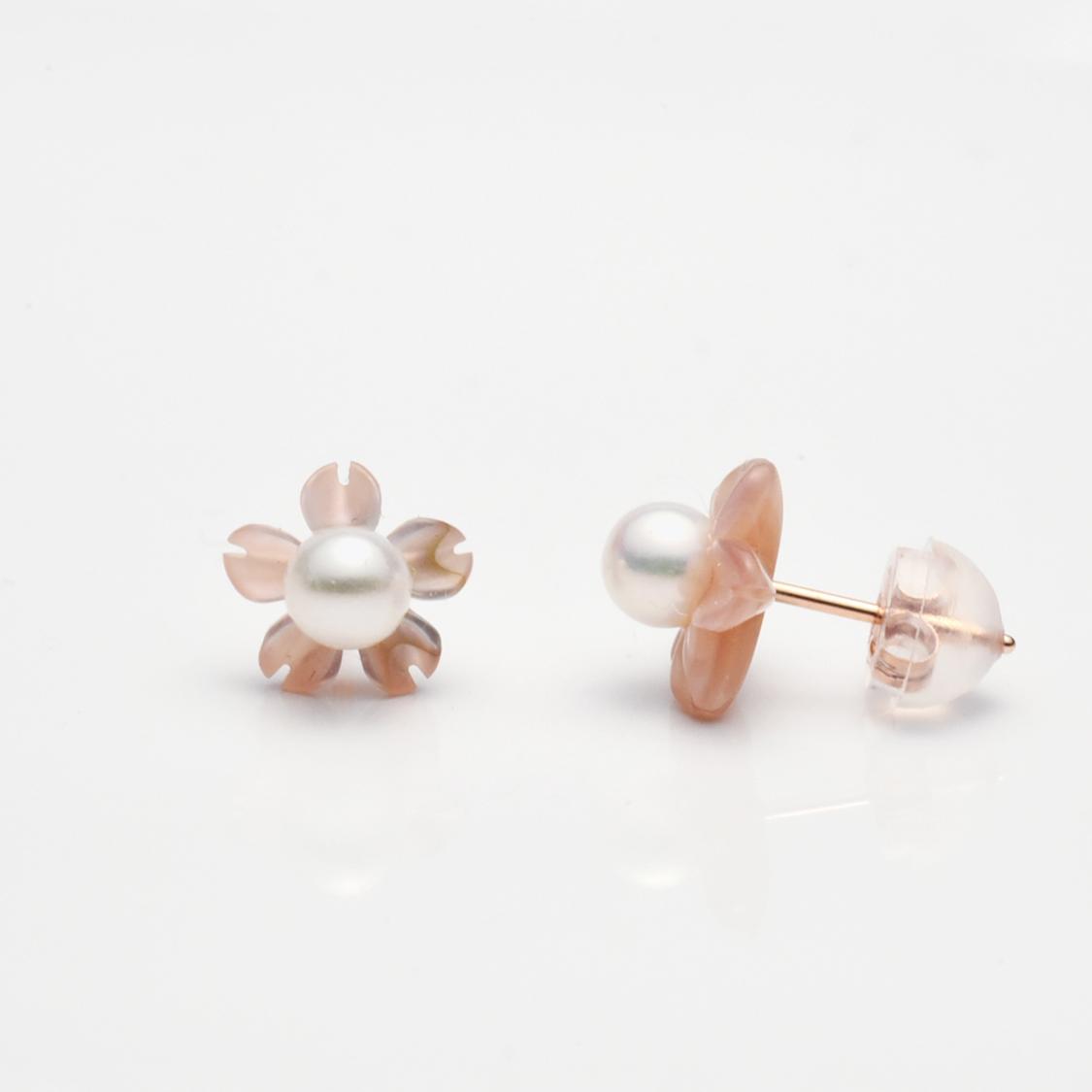 K10PGあこやベビーパール桜ピンクシェル ピアス1枚目の画像