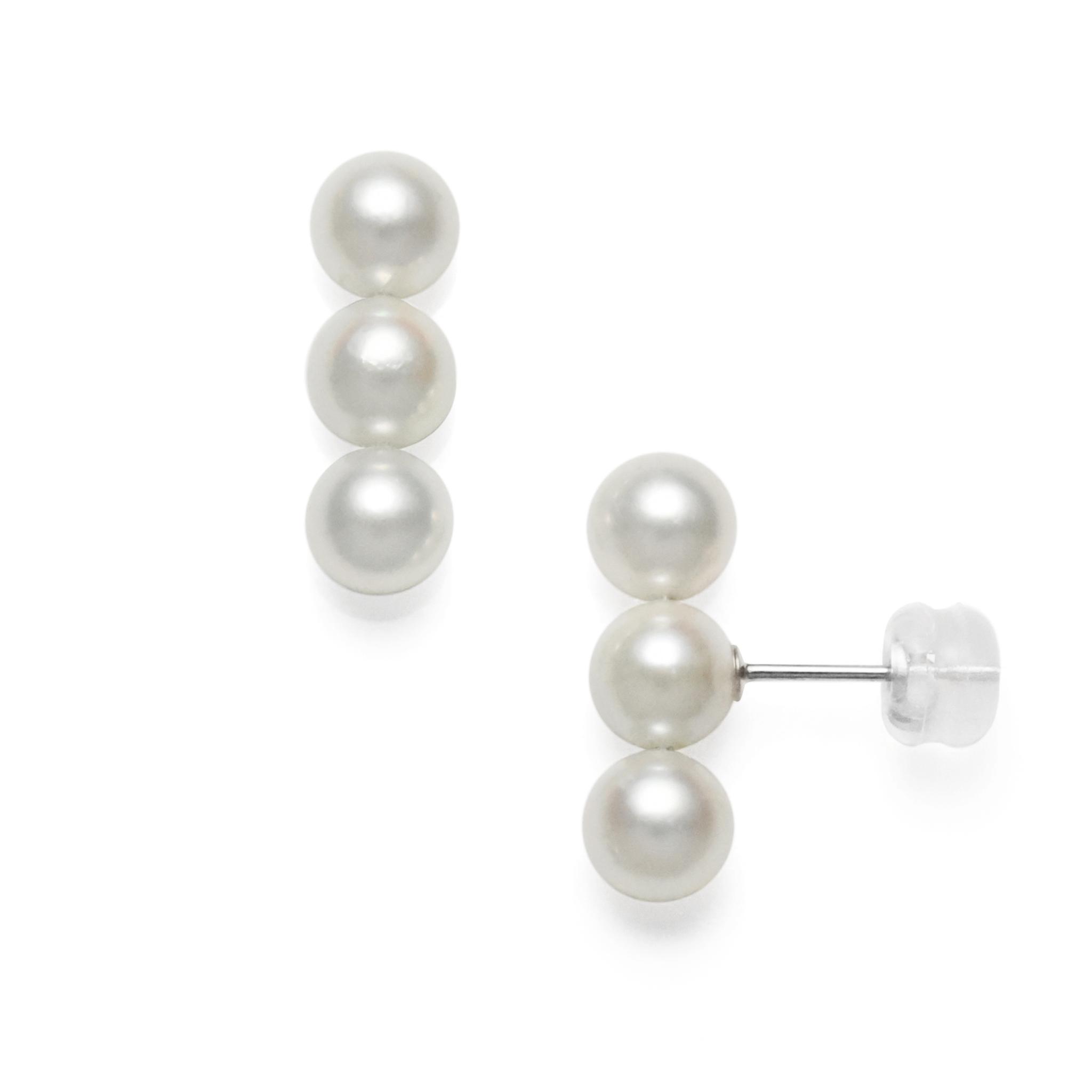 Pt900あこや真珠5-5.5mmトリプルバーピアス1枚目の画像